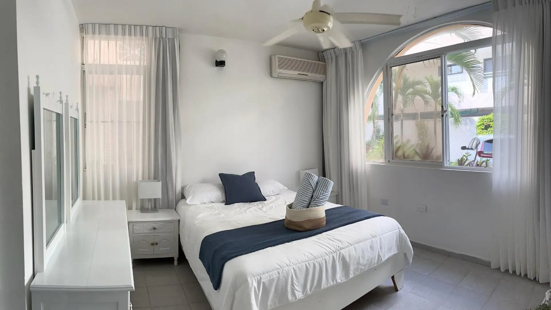 Villas Princesa Beach Apartments Punta Cana